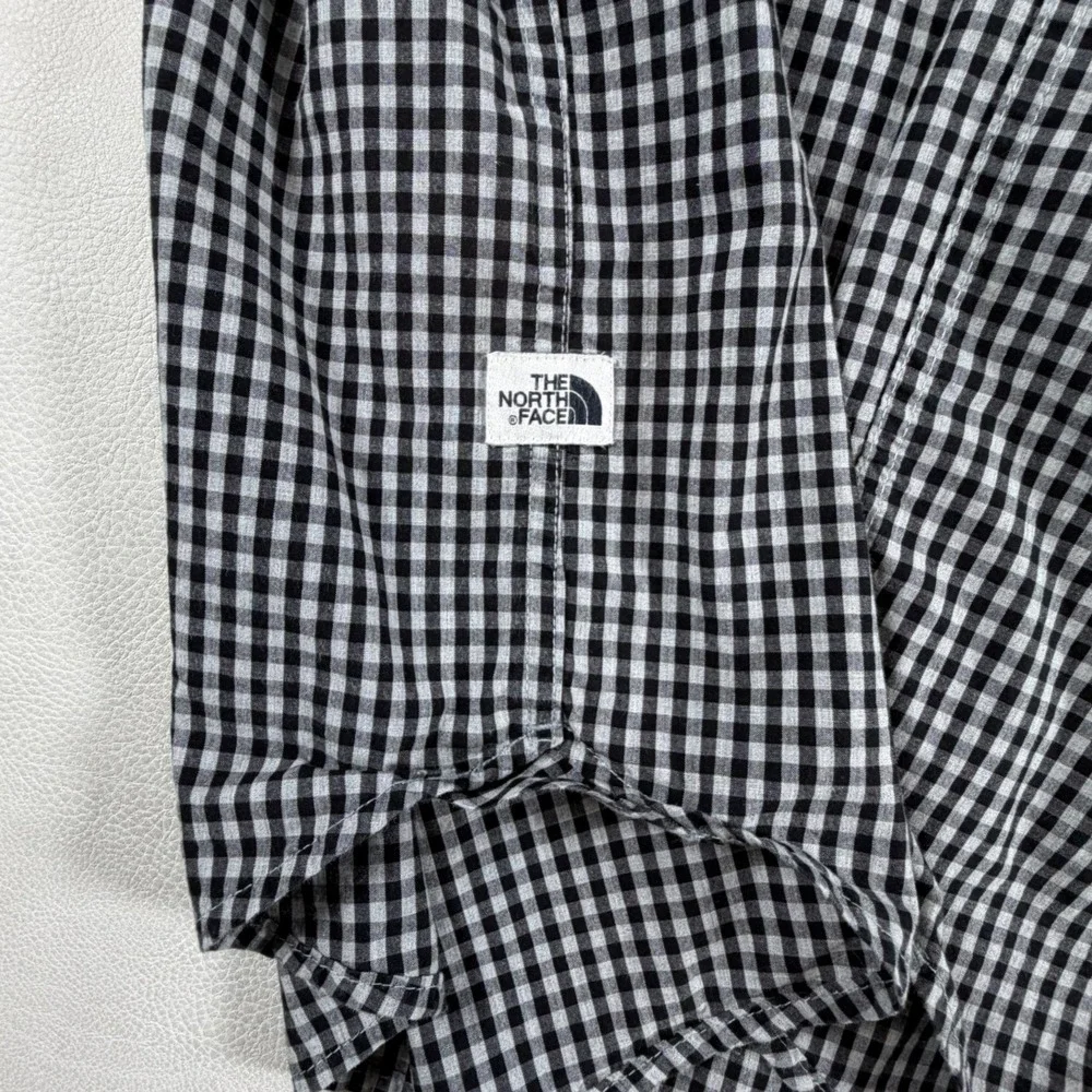 The North Face Mens XXL Gingham Check Long Sleeve Button Down Shirt Black White